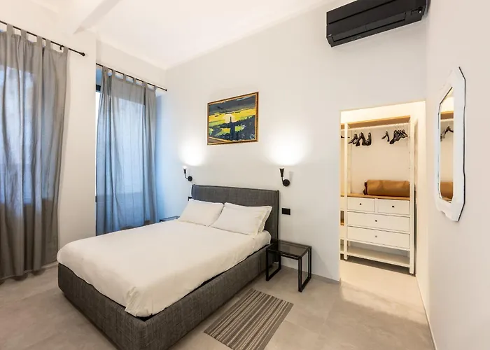 Boccadasse Chic Urban Retreat