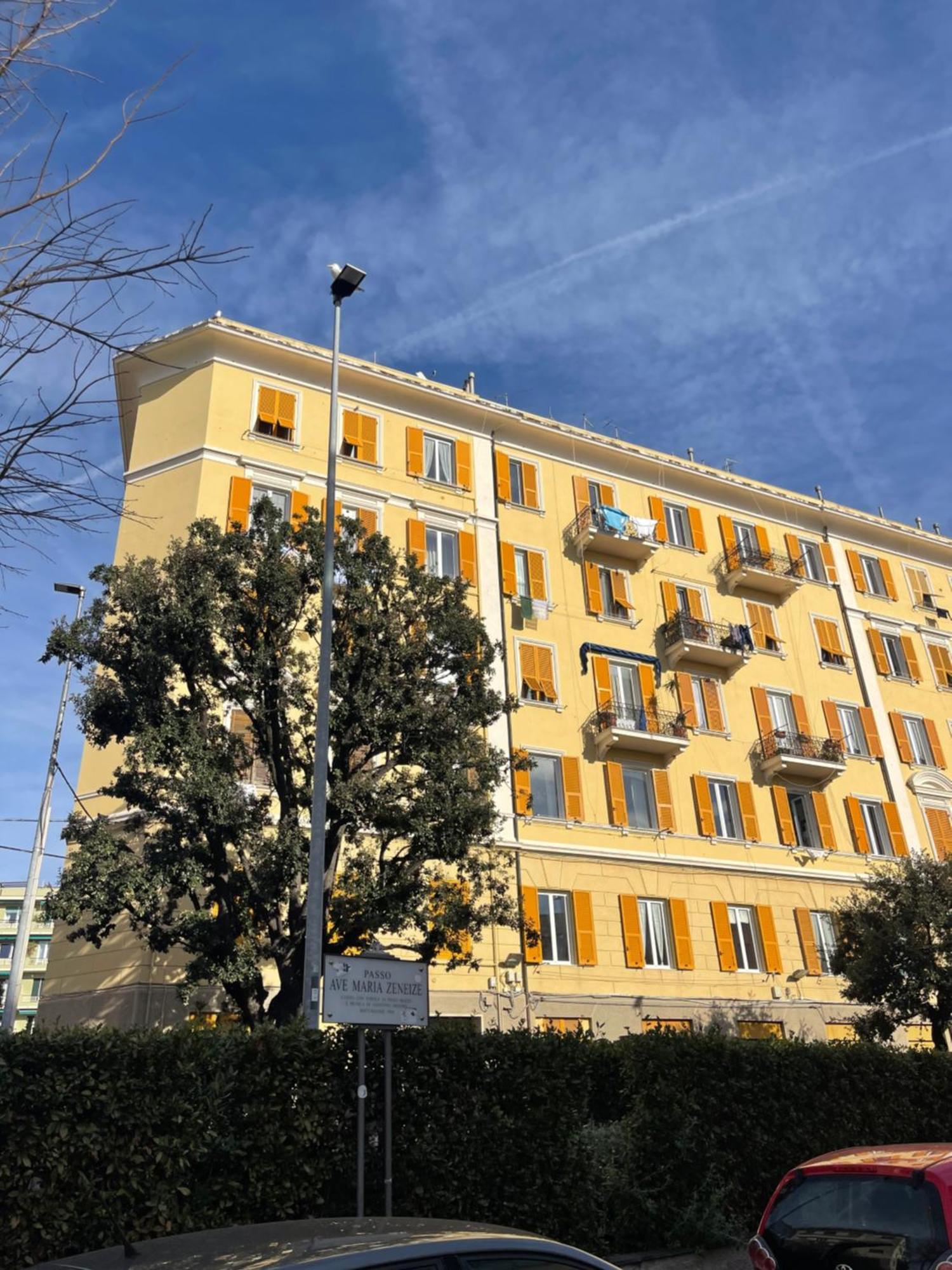 Apartment Boccadasse Chic Urban Retreat *